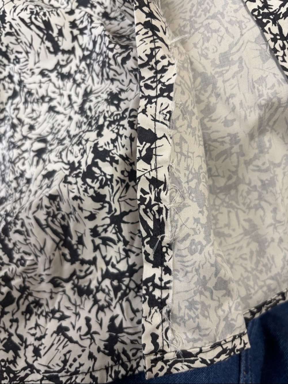 handmade modest long black and white skirt with slit - Picture 3 of 4